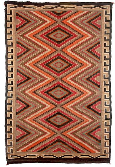 Floor Rug with Vertically Connected Diamonds